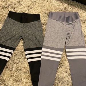 Two xs pairs of leggings